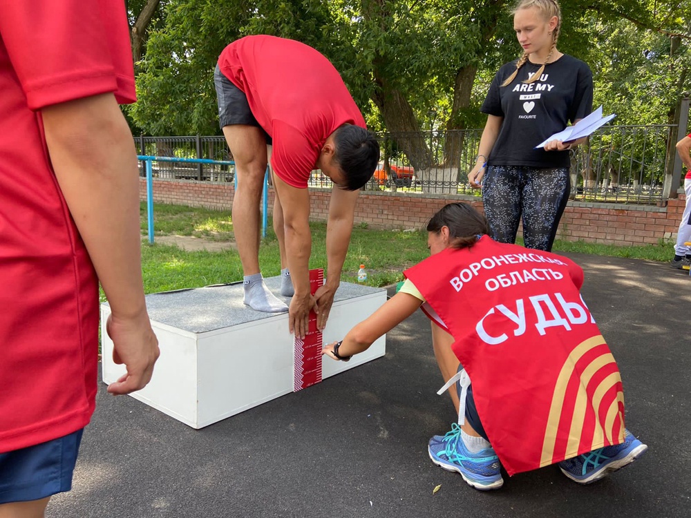 29 июля в Боброве состоялся фестиваль Всероссийского физкультурно-спортивного комплекса &quot;«Готов к труду и обороне» (ГТО) среди семейных команд Воронежской области.