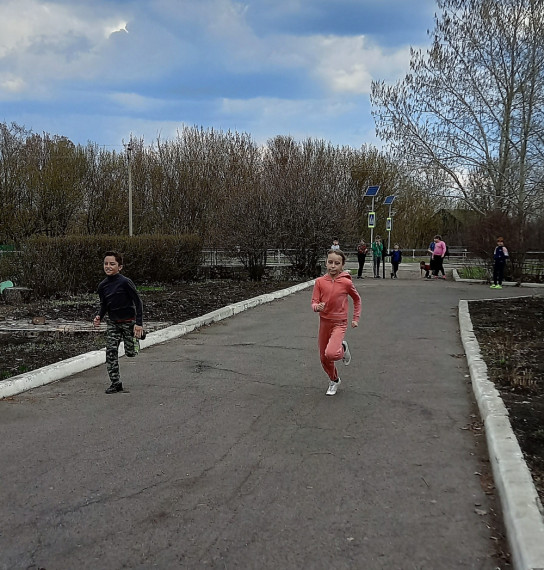 В Бобровском районе завершился муниципальный этап Фестиваля Всероссийского физкультурно-спортивного комплекса «Готов к труду и обороне» (ГТО) «Лучший класс ГТО» среди учащихся 5-6 классов образовательных учреждений. В Бобровском районе завершился муниципальный этап Фестиваля Всероссийского физкультурно-спортивного комплекса «Готов к труду и обороне» (ГТО) «Лучший класс ГТО» среди учащихся 5-6 классов образовательных учреждений.